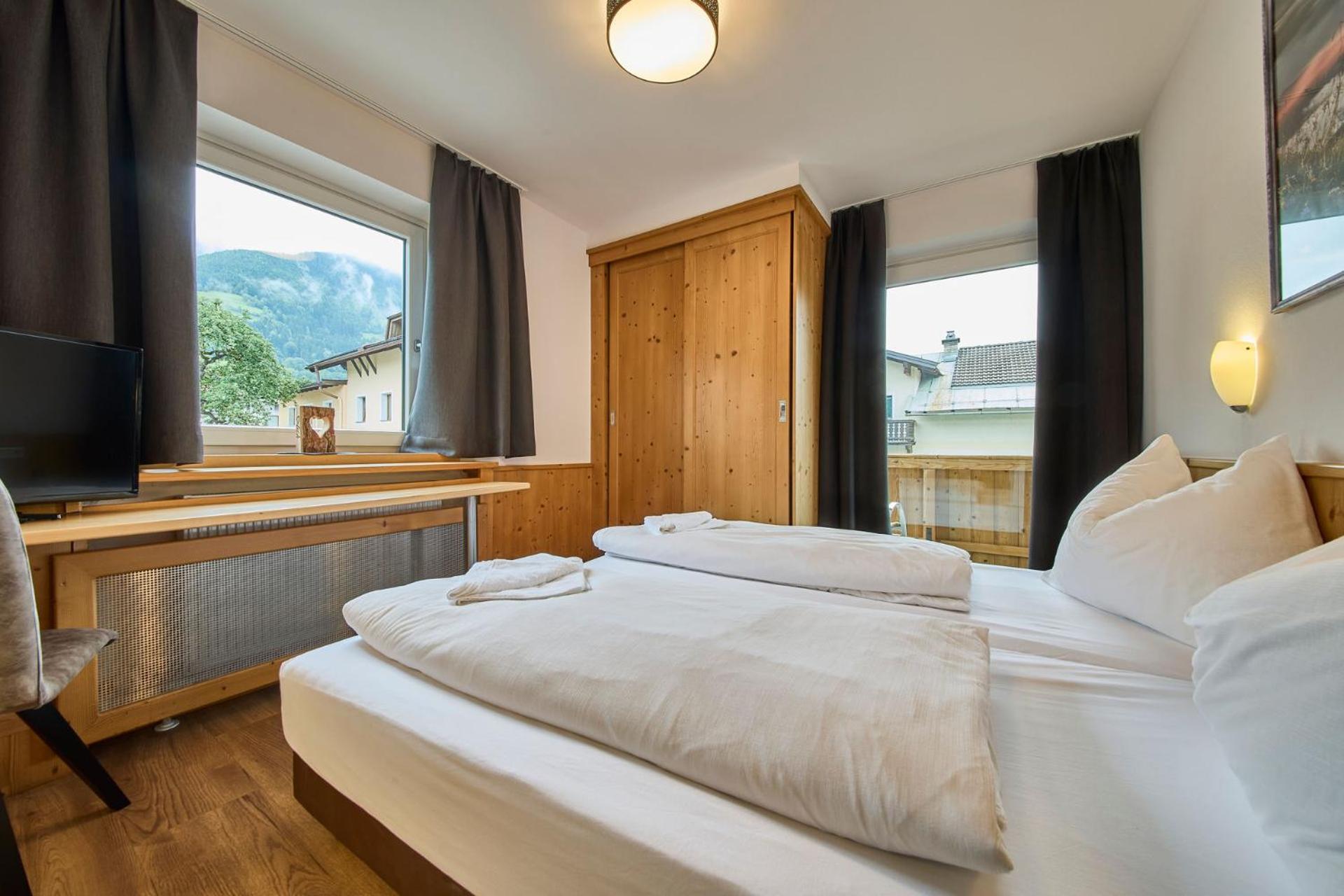 Platzhirsch Rooms - B&B - Self Check-In Piesendorf Exterior photo